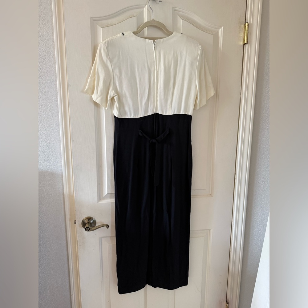 Vintage Elegant Black and White Dress - Picture 3 of 11
